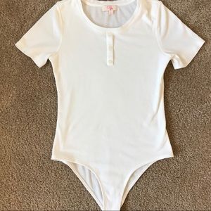 GB Girls White Ribbed Body Suit *never worn*
